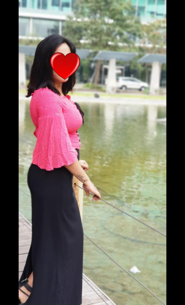 NEW KANNADA FILM ACTRESS 79152133 - Image 2