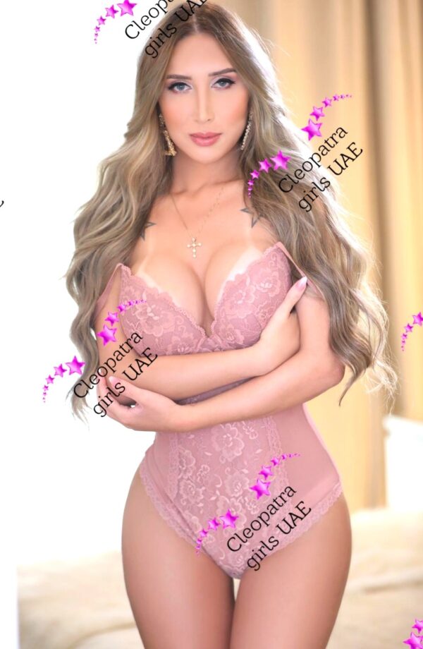 GABRIELLA BRAZILIAN HOT LADY
