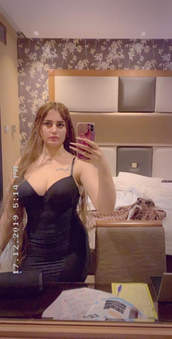 Elli New irani