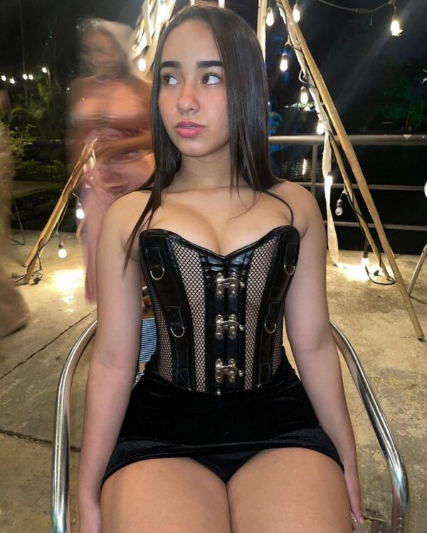 Luna Hot Sex - Image 3