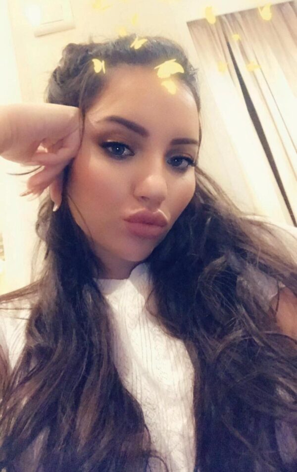 Sarah - Image 2