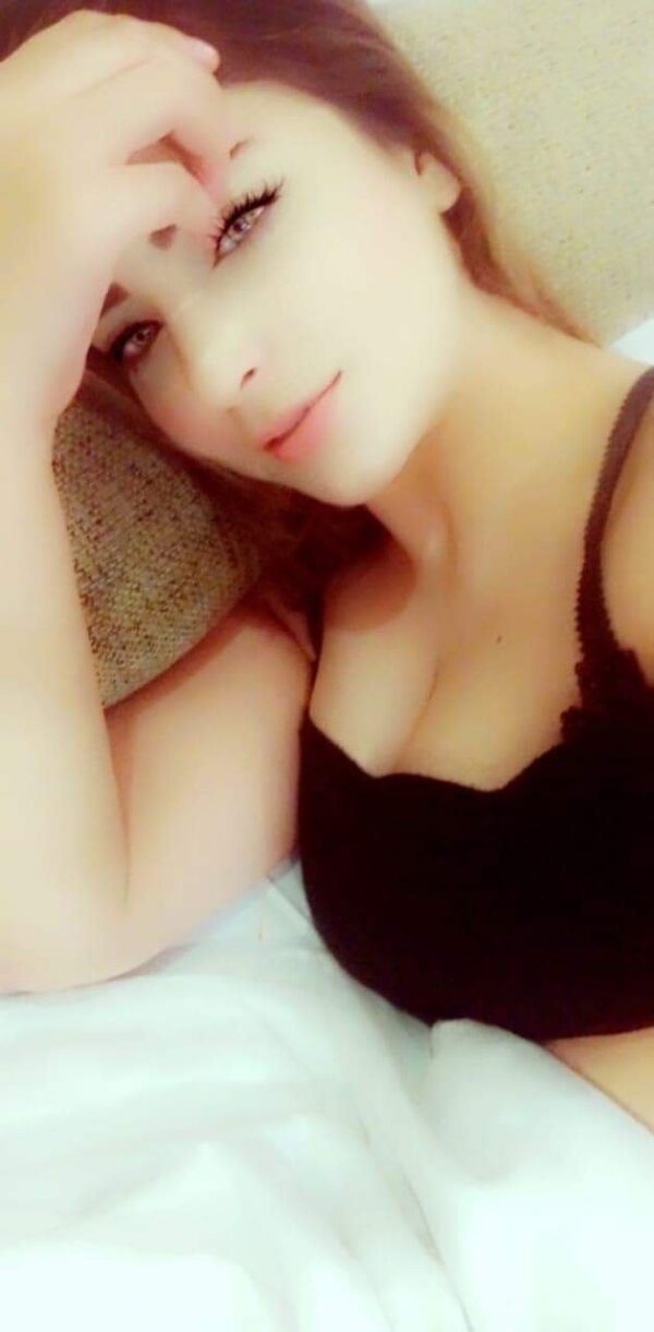 Palak Arora +601133414683 - Image 2
