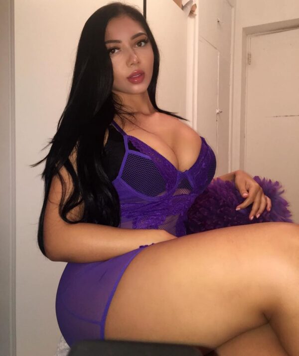 Molly - Image 5