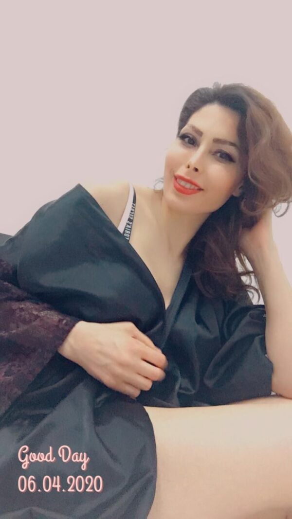 Sara from Turkey - Image 3