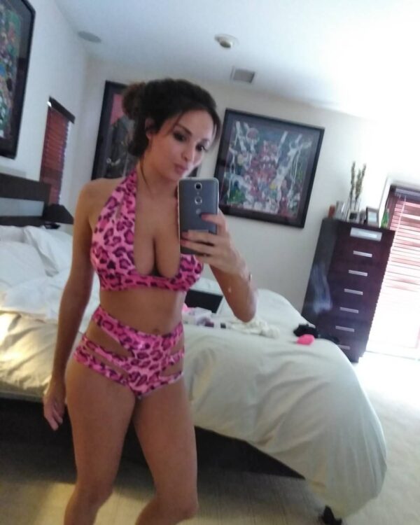 Lilian Green S Escort