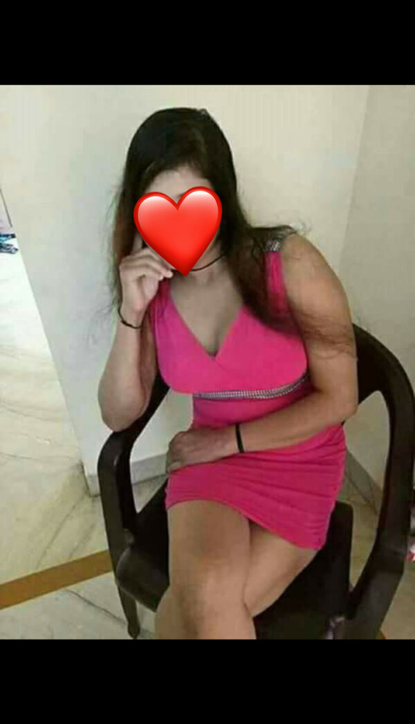 KERALA TAMIL GIRLE 78159874 - Image 3