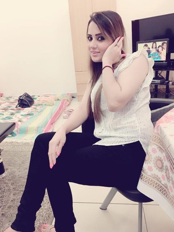 Indian Escorts In AbuDhabi - Image 4