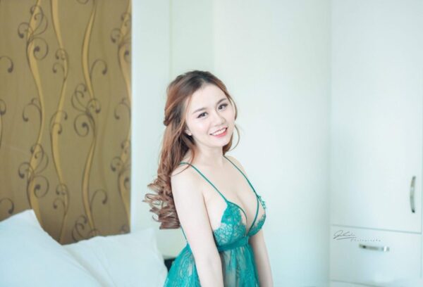 Anna +971 Whatsapp Only - Image 5