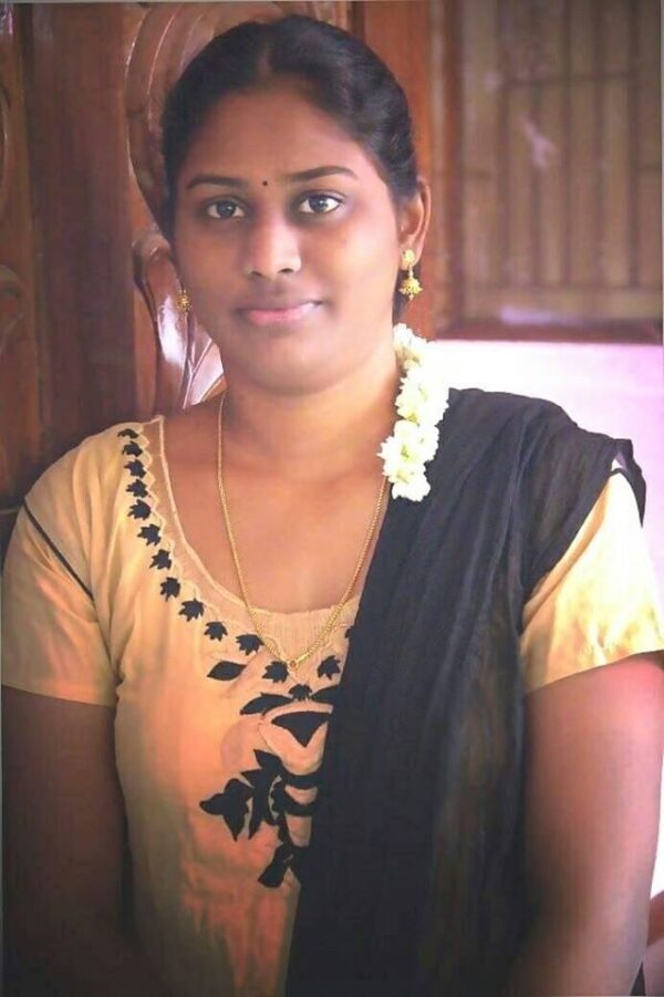 KERALA THAMIL YOUNG Girls 78264848 - Image 2