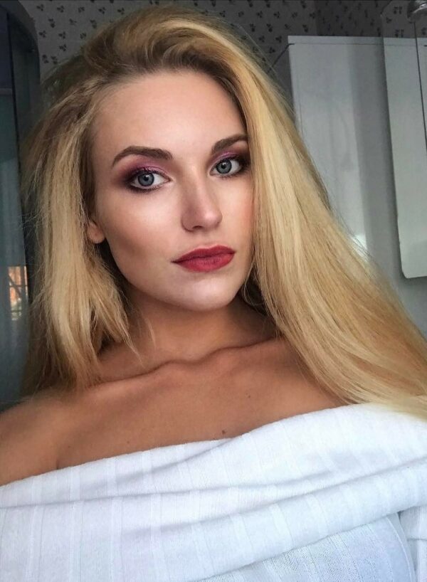 Angelika - Image 5