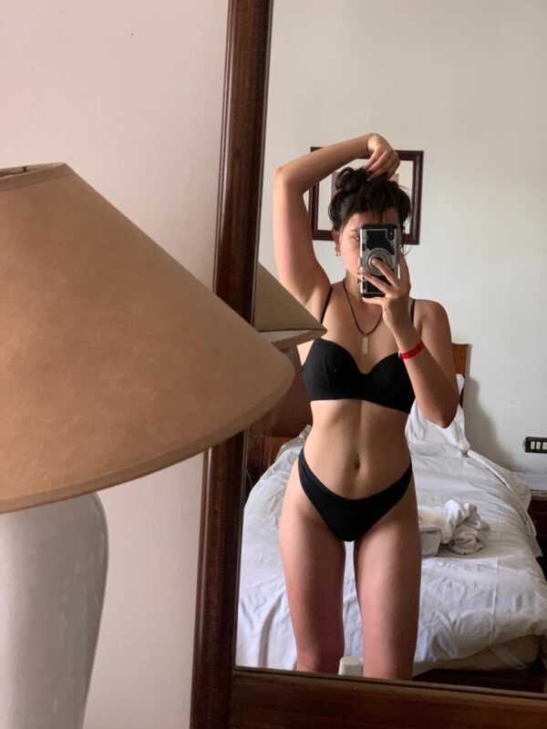First time in Dubai Sexi Mila - Image 4