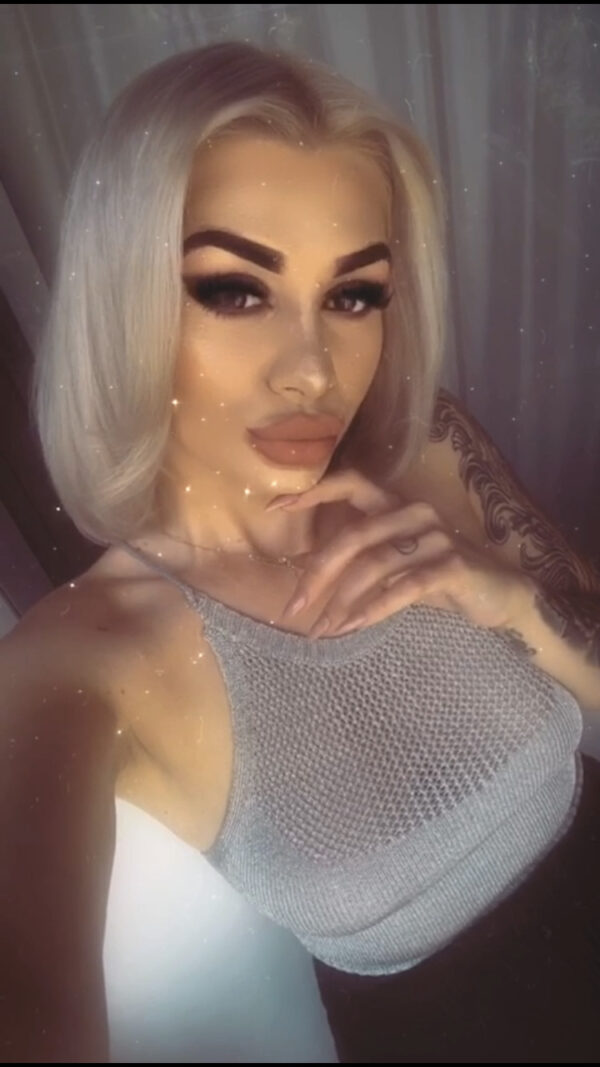 Gina23