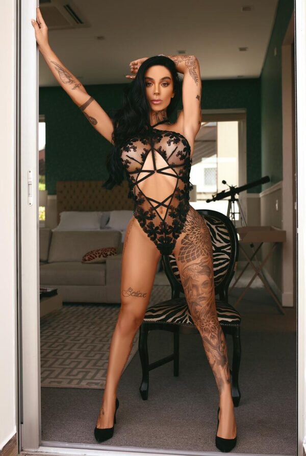 Sexy Tattooed Brazilian Girl Ivy - Image 5