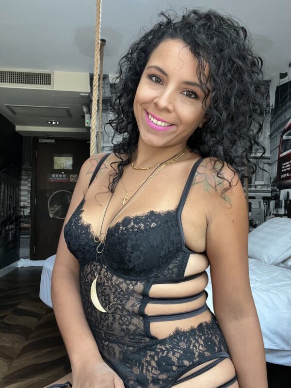 VIP Courtesan - Image 5