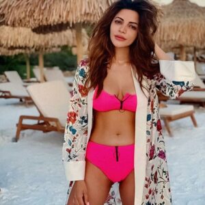 Call Girls In Karachi