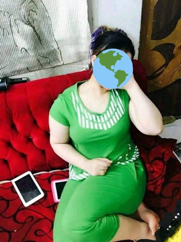 PUNE WORKING GIRL 78303133 - Image 2