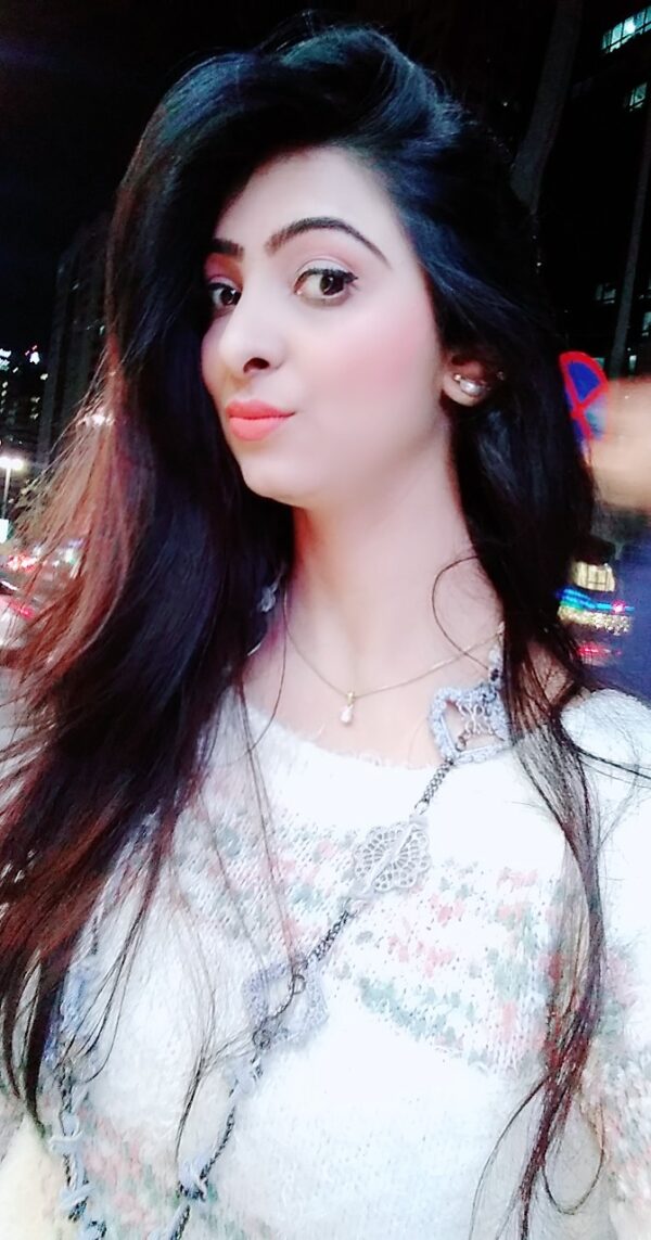 Zoya Khan