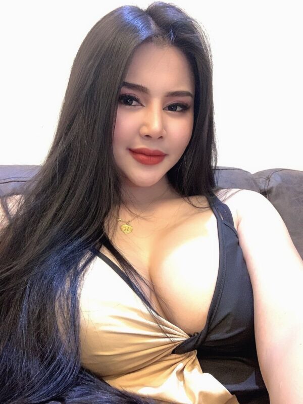 Jenny - Image 4