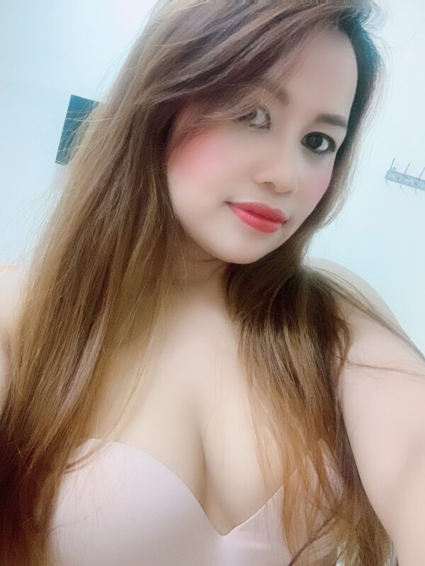 Tina 69 - Image 5