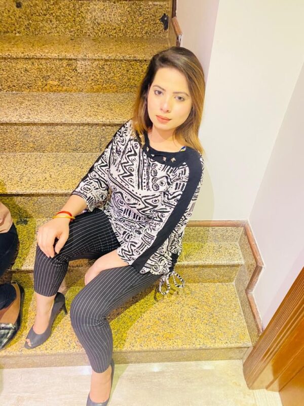 03123332772 Luxury Karachi Escorts - Image 6