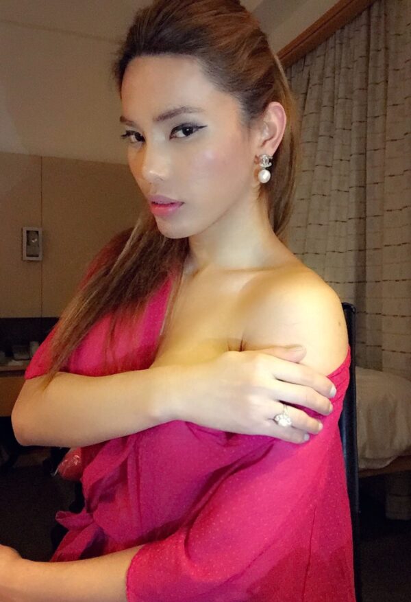 KINKY LADYBOY ALIYAH