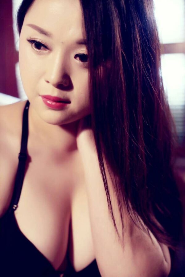 Amy - Image 4