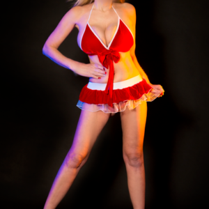 Scarlett- A Mature Escort