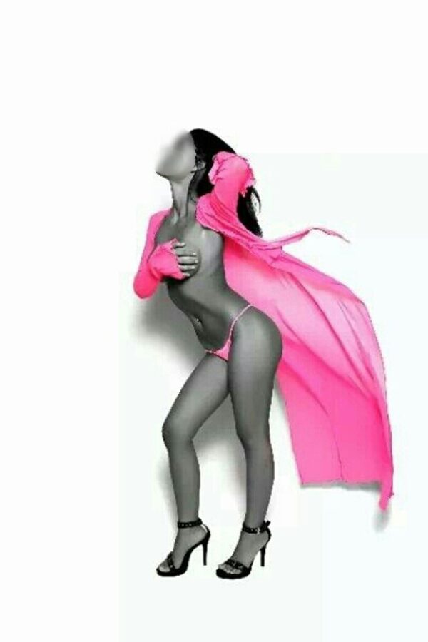 Miss Julia - Image 2