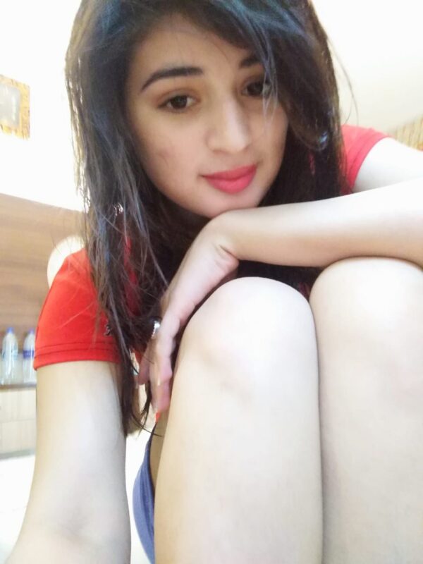 Dashing Looking Escorts +971569612974