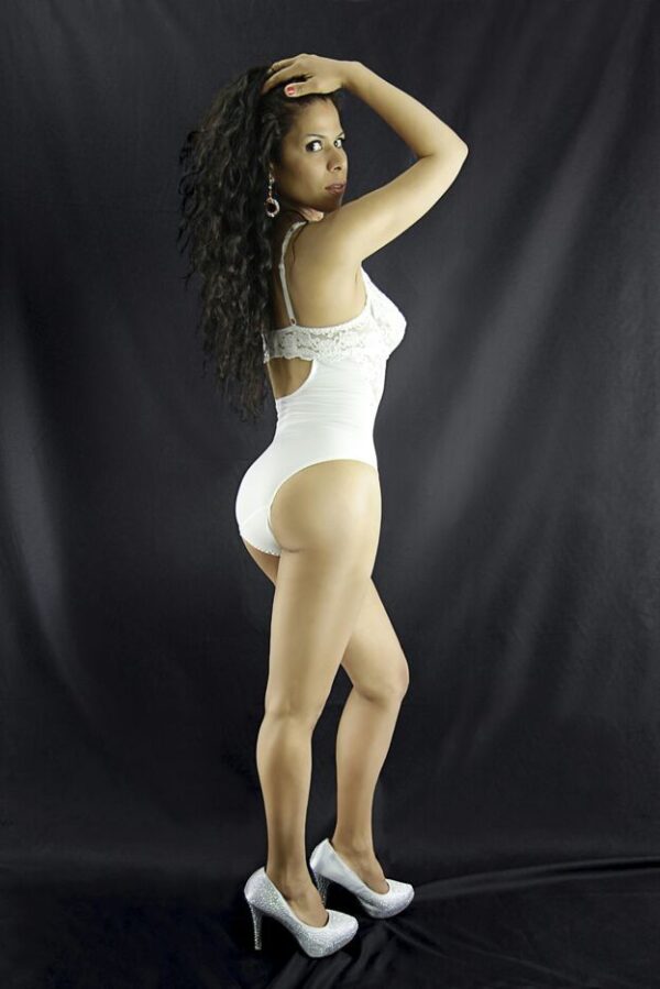 INDIAN COLOMBIAN - Image 2