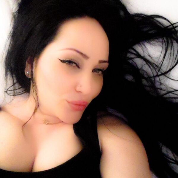 Mistress Stella - Image 3