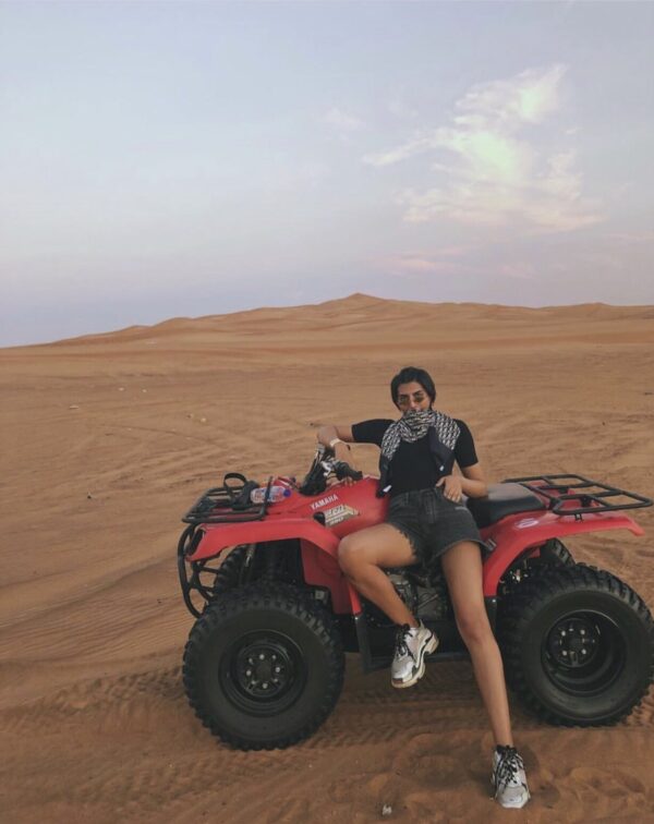 Arabic Ladyboy In Muscat - Image 4