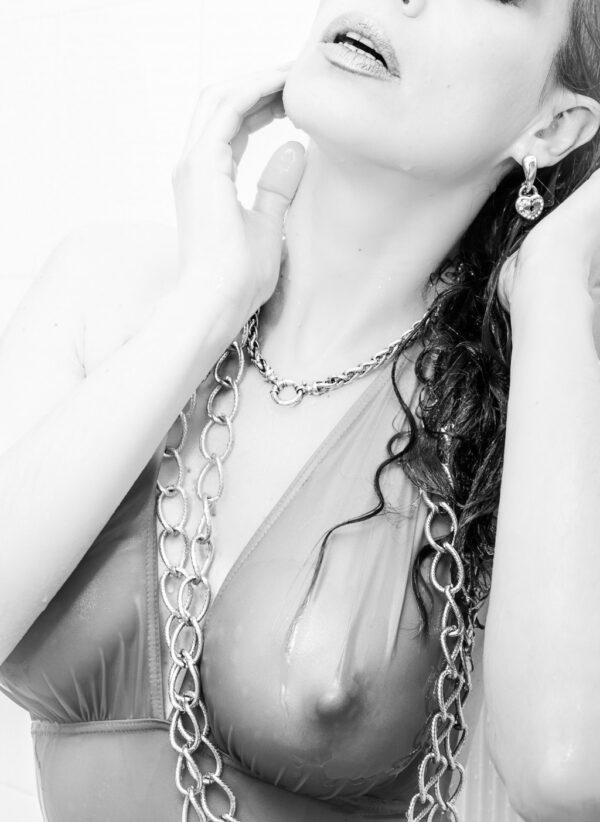 CARLA COURTISANE BISEXUELLE - Image 2