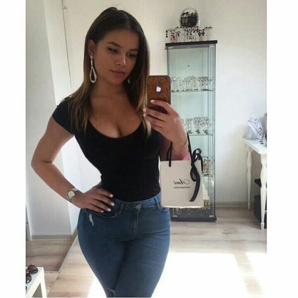 Abu Dhabi Escort