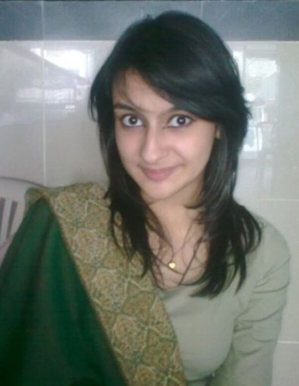 Indina Pakistani