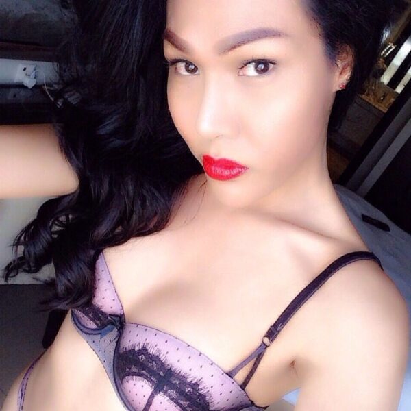 SHEMALE SELENA - Image 4