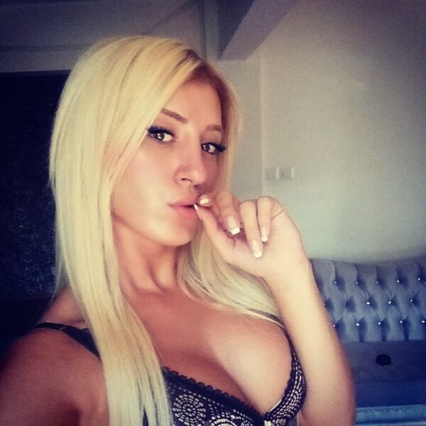 Turkish Lilya Shemale -STANBUL