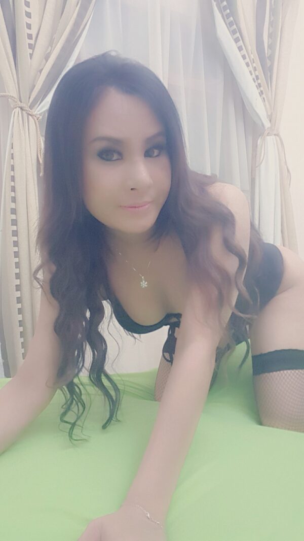 Mantra Nuru Massage - Image 4