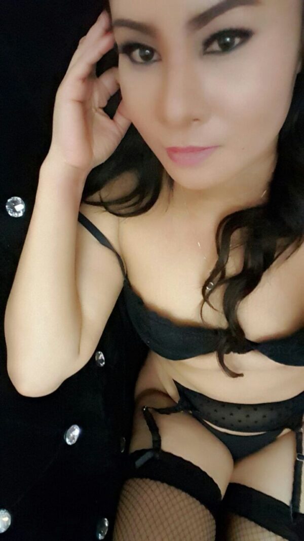 Mantra Nuru Massage - Image 2
