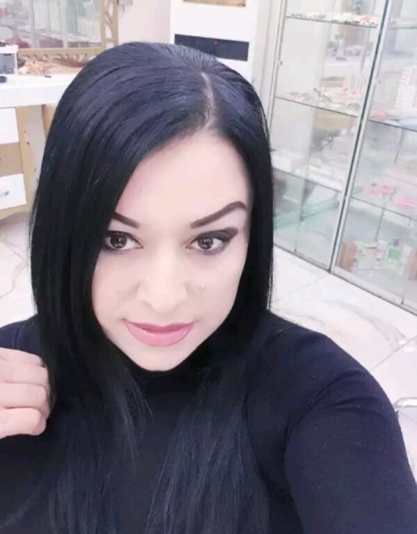 Fatima – Iraqi escort in Muscat