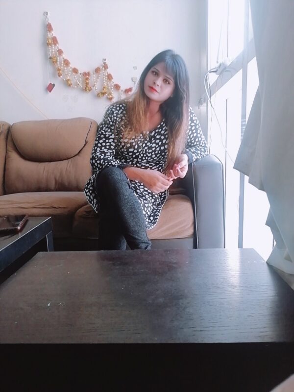 Fiza Indian – Indian escort in Muscat