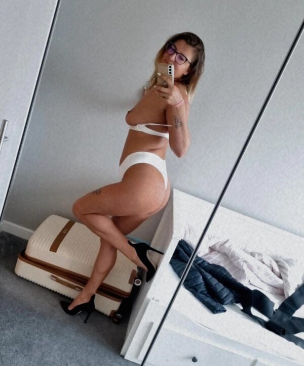 German lucy sweet NEW – German escort in Muscat - Image 9