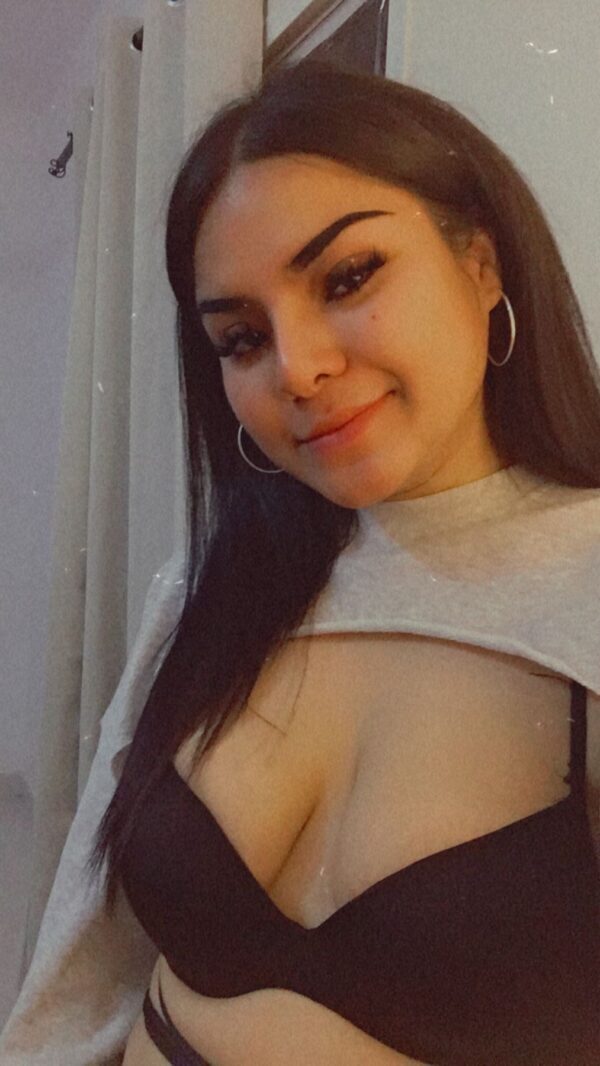 Good girl – Thai escort in Muscat