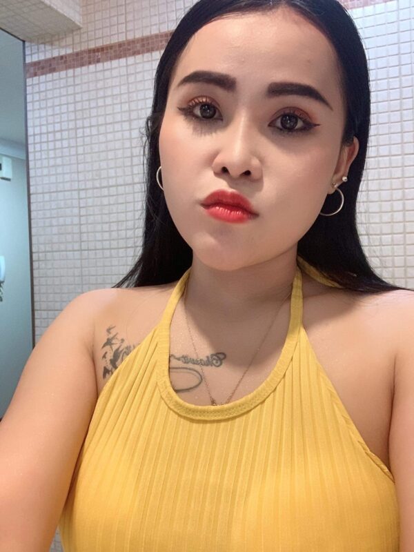 Happy Lady – Chinese escort in Muscat
