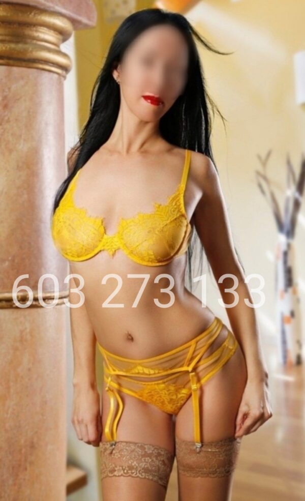 Irene – escort in Madrid - Image 12