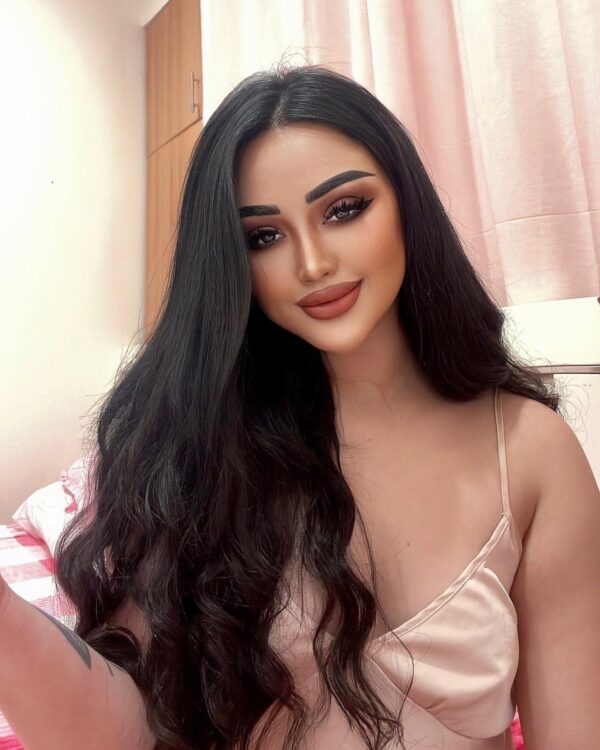 jazzy – Laotian escort in Muscat - Image 9