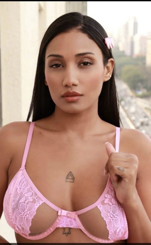 Luna – Brazilian escort in Madrid - Image 7