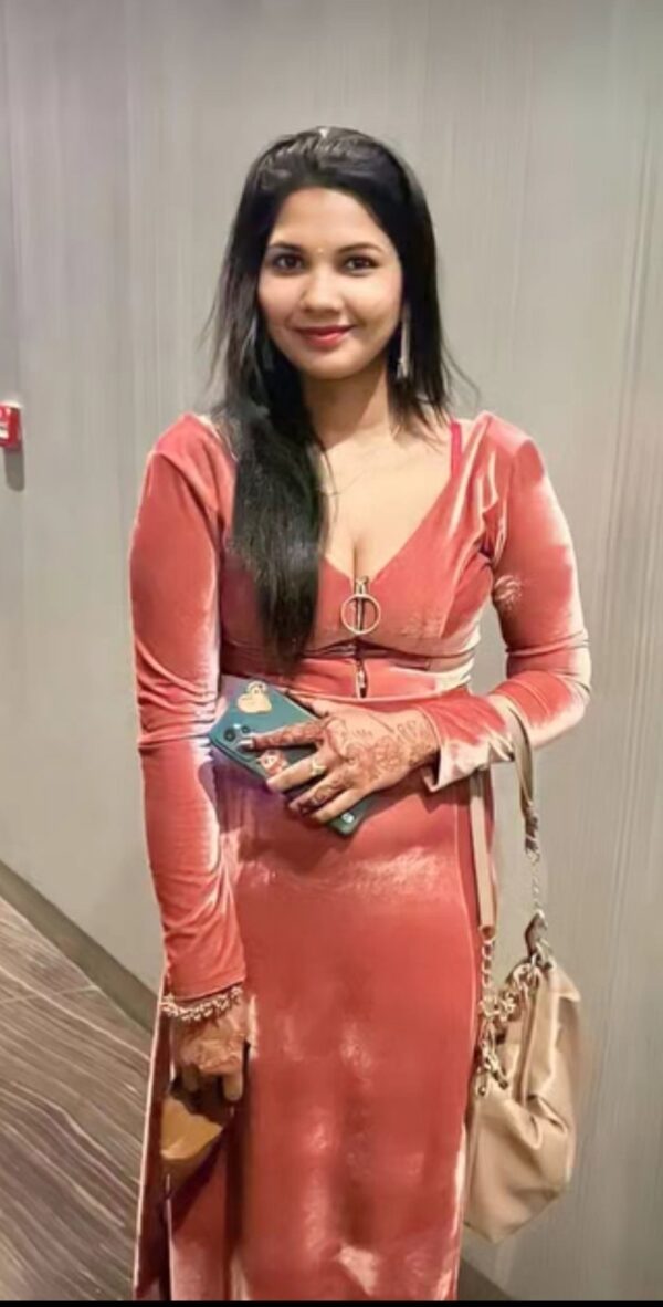 POOJA PANDIT. REAL MEET & CAM.... Escort – Indian escort in Mumbai