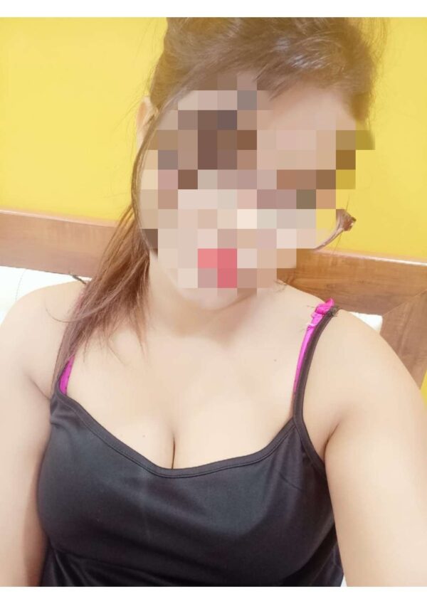 Tanya?? [ Real meet and Web show] – Indian escort in Mumbai - Image 3