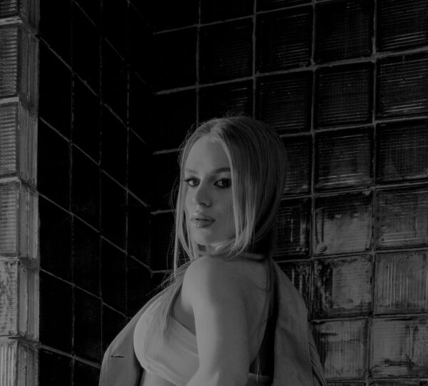 Katya Russia – Russian girl Jeddah - Image 6